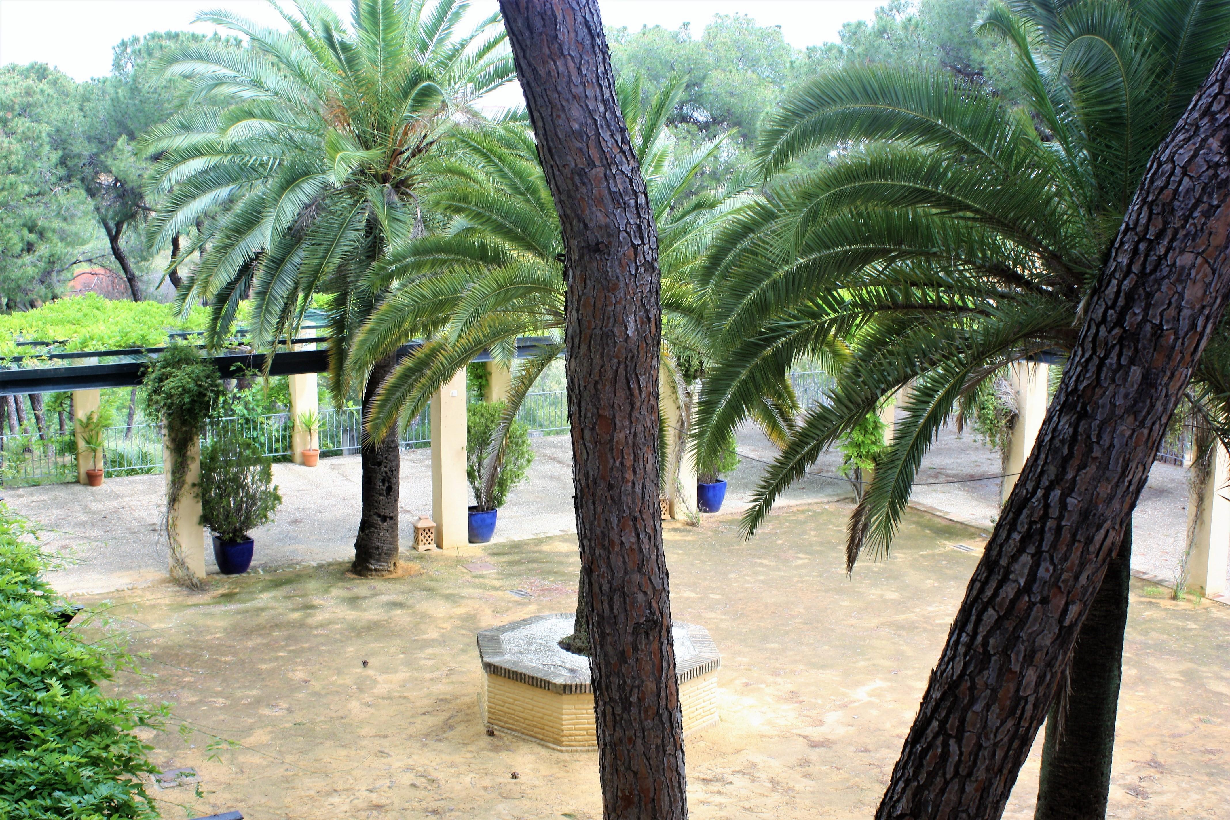 Hotel Oromana Alcalá de Guadaira Exterior photo